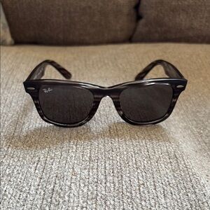 Ray-Ban Wayfarer Sunglasses